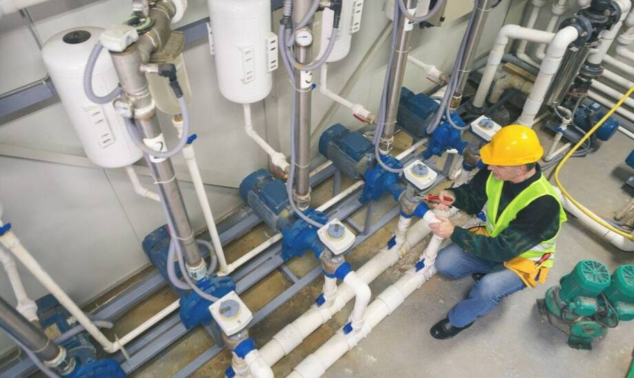 Jak regularne badania szczelności mogą zapobiec kosztownym naprawom?