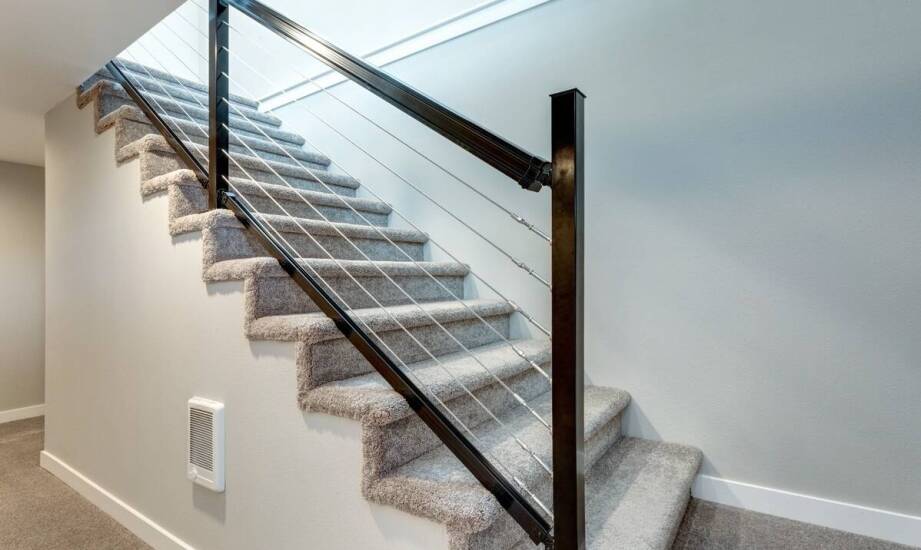 Wybór odpowiednich stalowych barierek do przestrzeni komercyjnych: Na co zwrócić uwagę?