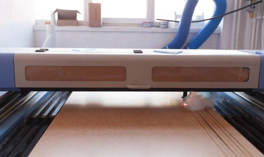 Nowoczesne technologie do cięcia styropianu i ich wpływ na jakość produktu