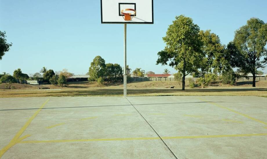 Wyposażenie do koszykówki: jak dobierać elementy, aby stworzyć idealne boisko?