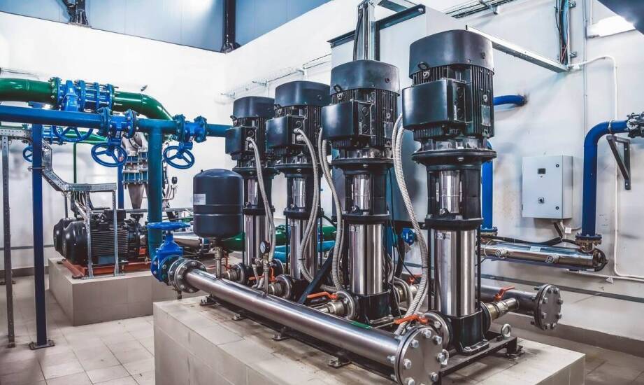 Montaż hydroforowej pompy – jakie aspekty warto brać pod uwagę?