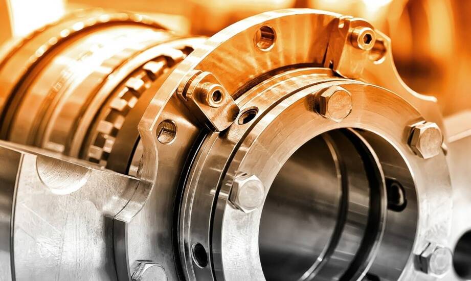 Jak żaroodporna stal wspiera efektywność w przemyśle ciężkim?