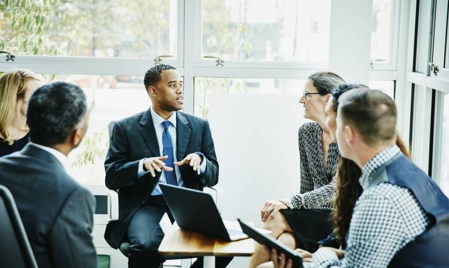 Jakie są kluczowe aspekty legalizacji czasowego pobytu z pomocą kancelarii?