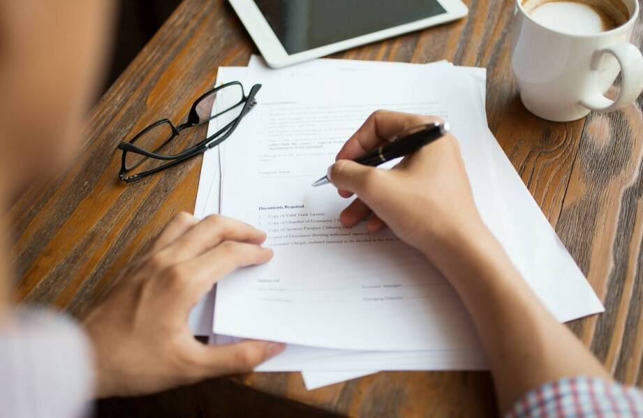 Osoba uposażona w polisie zdrowotnej – na co zwrócić uwagę?