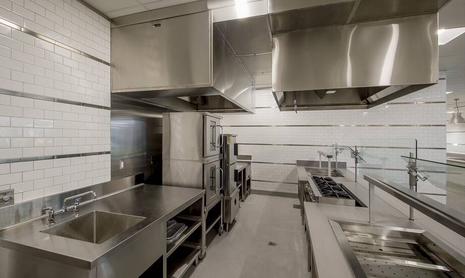 Zalety systemów wentylacyjnych energooszczędnych w gastronomii