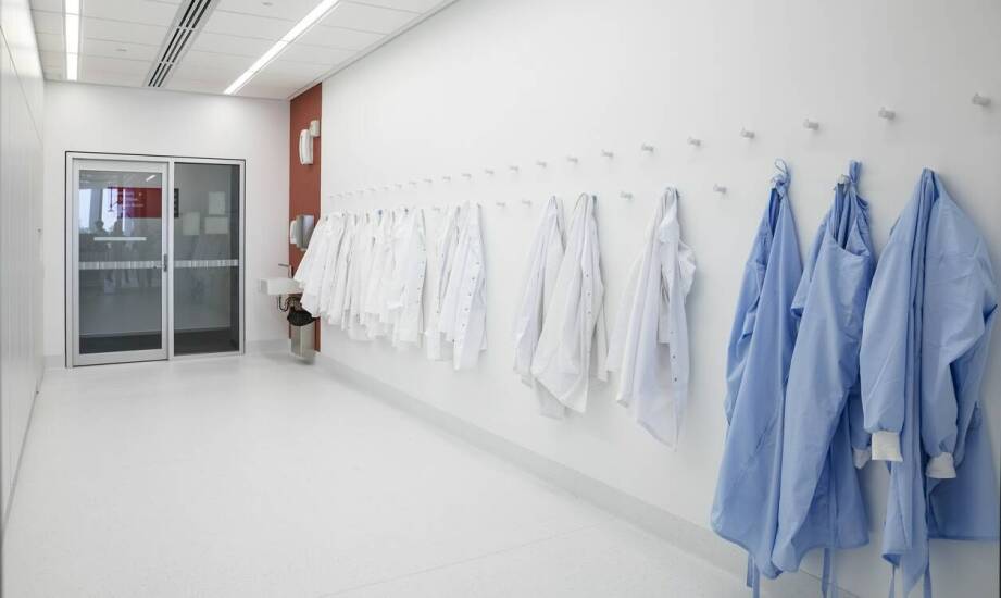 Jakie są najnowsze trendy w projektowaniu fluorescencyjnych lamp dla laboratoriów?