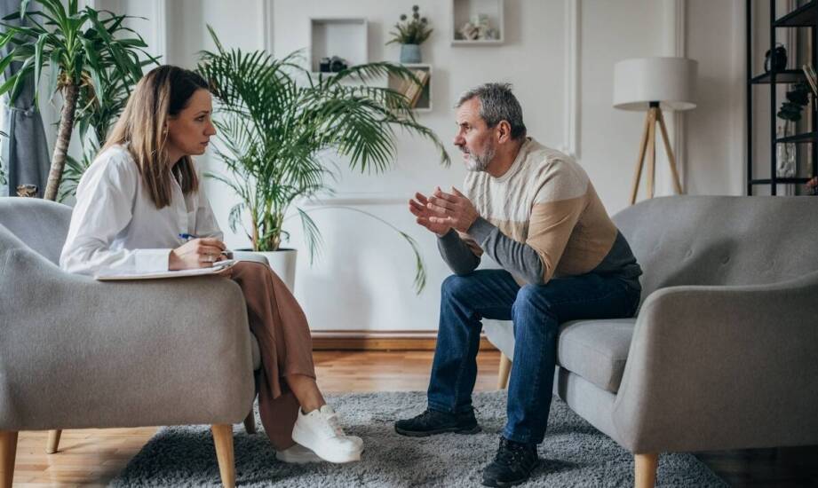 Jak psychiatrzy przygotowują pacjentów do zarządzania długoterminowego depresją?