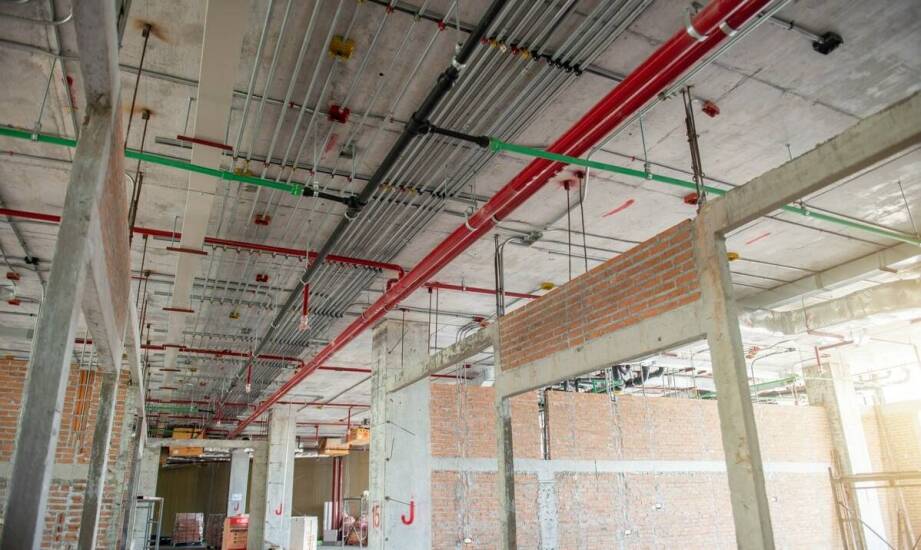 Kluczowe aspekty ochrony zabezpieczeń przeciwpożarowych konstrukcji stalowych