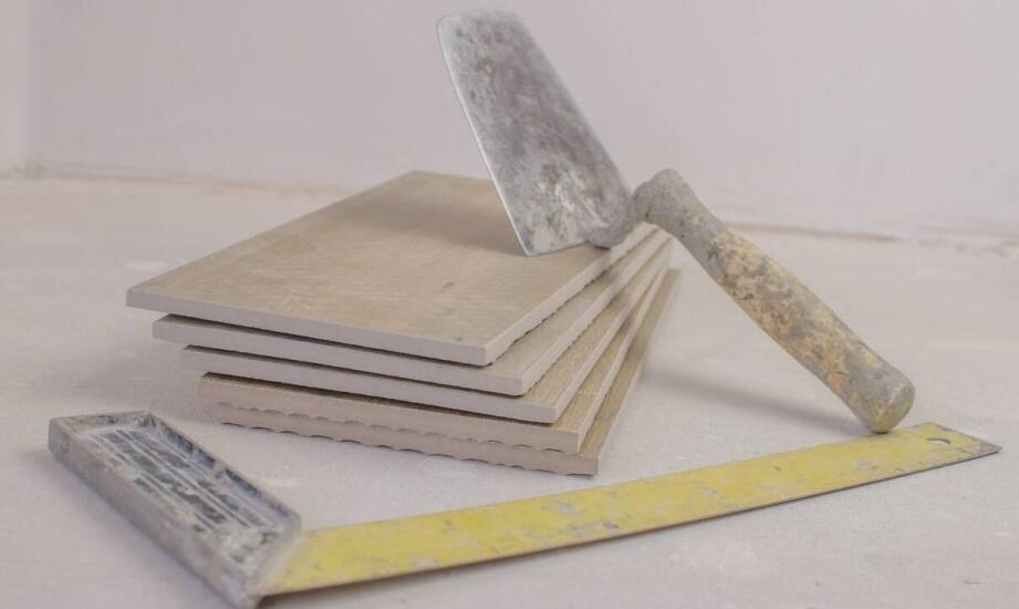 Jak odpowiednio dobrać materiały do zabudowy z płyt GK?