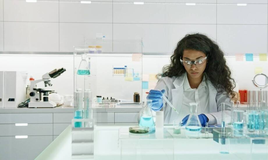 Rola technicznego wsparcia przy wyborze grzałek do destylacji