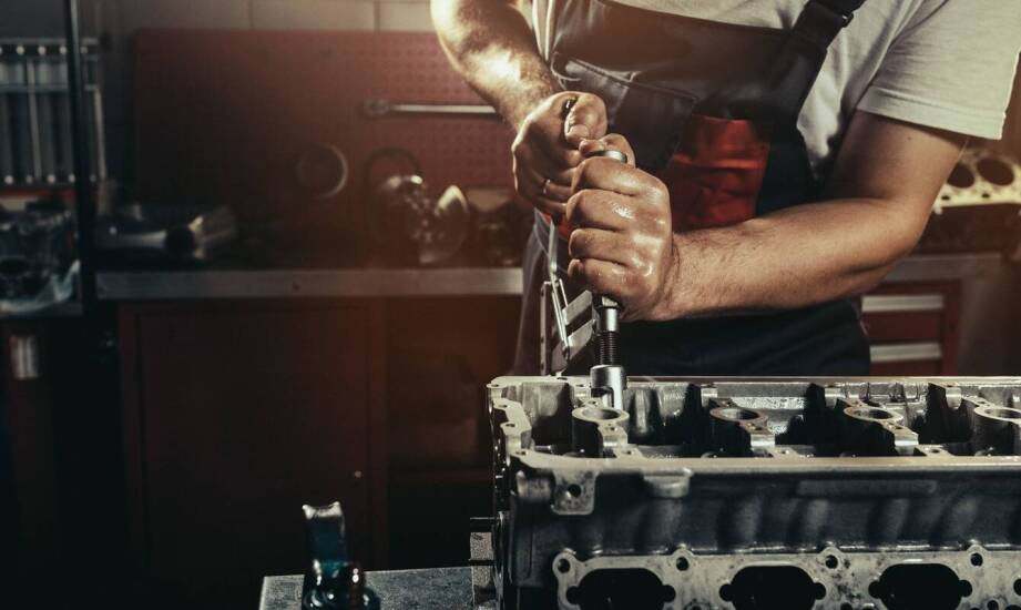 Regeneracja wtryskiwaczy jako element dbania o naturalne środowisko