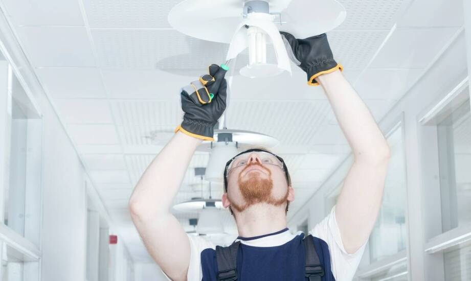 Wpływ pomiaru natężenia oświetlenia na zmniejszenie ryzyka zawodowego