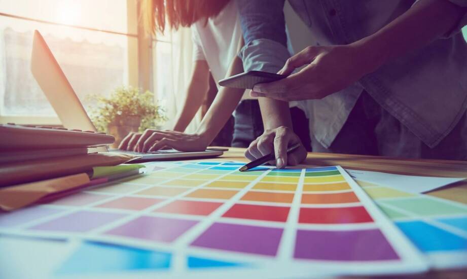 Rysunki artystów jako narzędzie do budowania relacji z biznesowymi klientami