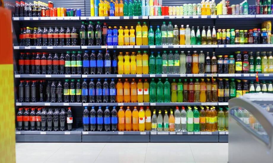 Zalety współpracy z hurtownią napojów dla firm cateringowych