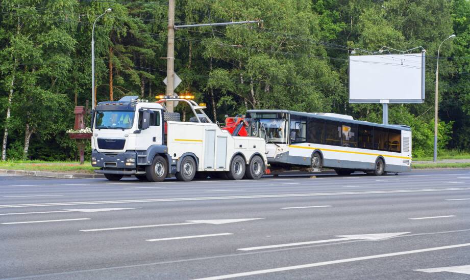 Znaczenie szybkiej interwencji w przypadku awarii busa na trasie.