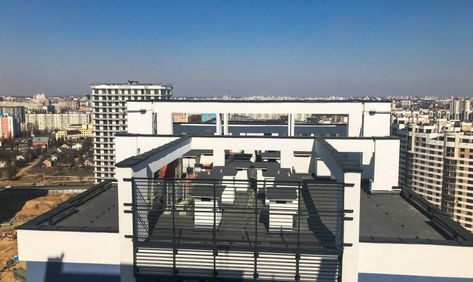 Gdzie szukać najlepszych ofert na sprzedaż segmentów w Warszawie?