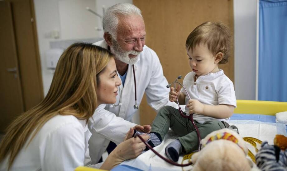 Jakie są zalety pediatrycznej opieki specjalistycznej?