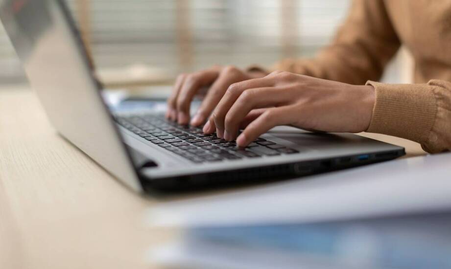 Dlaczego precyzja jest kluczowa w tłumaczeniach oświatowych dokumentów?