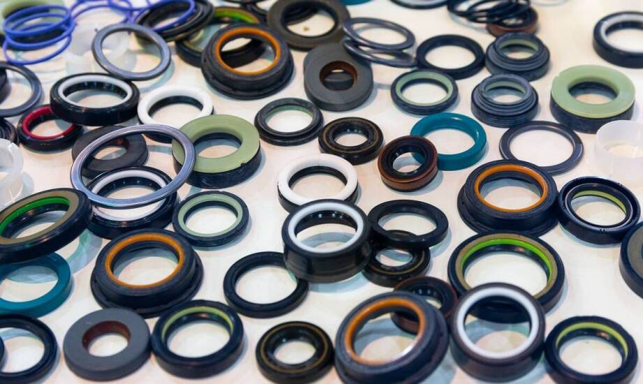 Jak uszczelki wpływają na bezpieczeństwo pracy rolniczych maszyn?