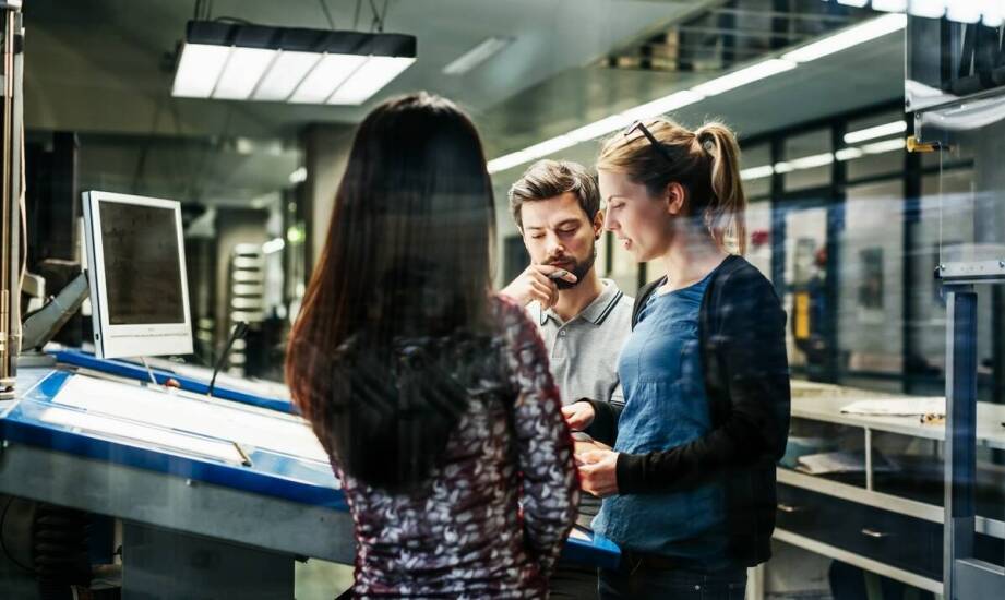 W jaki sposób druk 3D może zwiększyć konkurencyjność firm produkcyjnych?