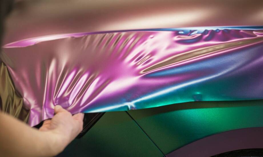 Personalizacja samochodowych lusterek – jak nadać swojemu pojazdowi unikalny wygląd?