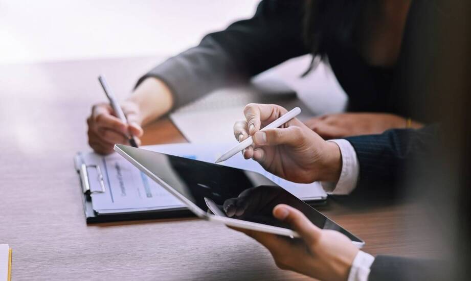 Jakich błędów unikać przy wyborze ubezpieczenia grupowego?