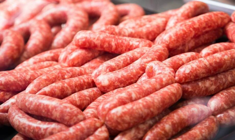 Proces produkcji kiełbas z dziczyzny – od surowca do gotowego wyrobu