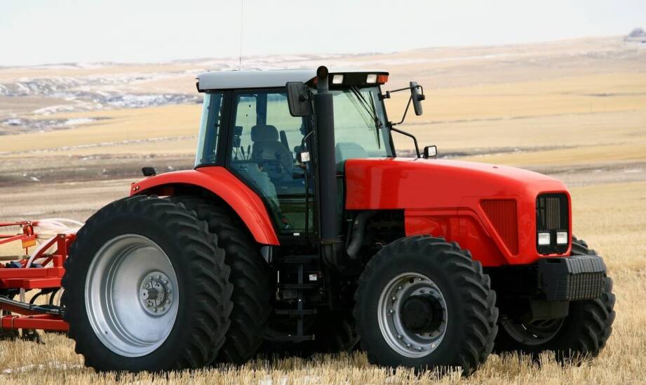 Czym charakteryzuje się opona 580/70R38 i jakie ma zastosowanie?