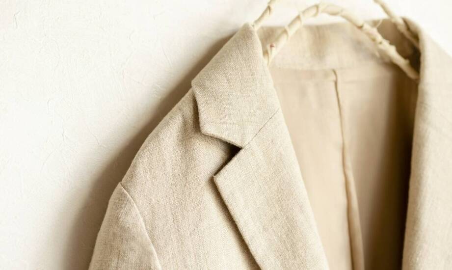 Wojskowe kamizelki dla specjalnych jednostek – jakie wymagania muszą spełniać?