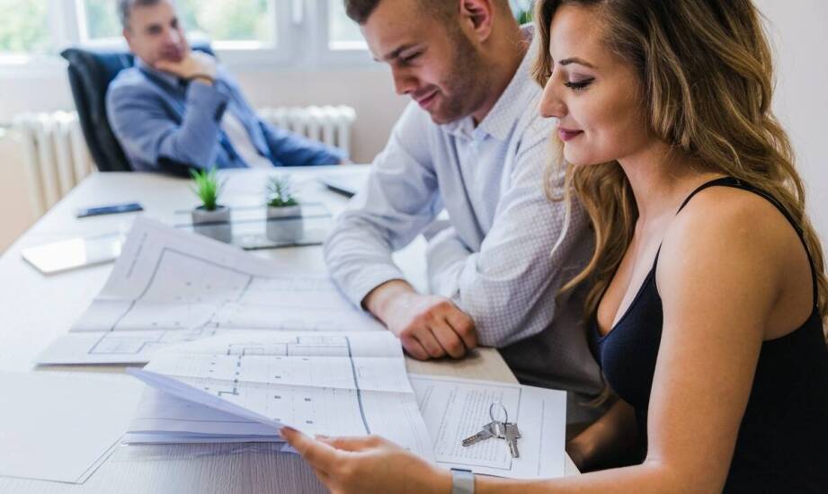 Jak biuro nieruchomości w Bielsku-Białej pomaga unikać pułapek prawnych podczas zakupu?