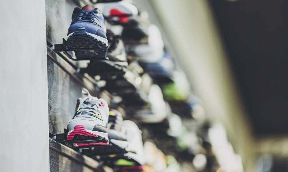 Miejsce do przechowywania narciarskiego i rowerowego sprzętu dla aktywnych