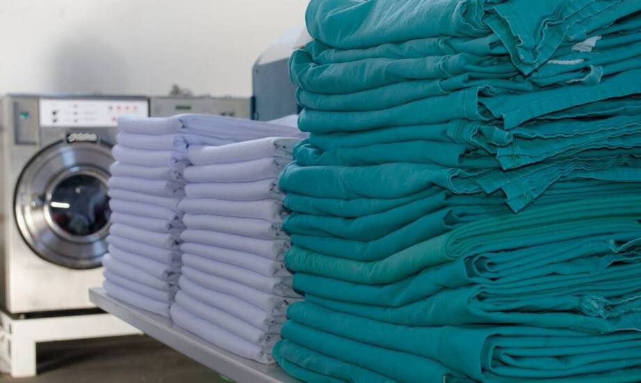 Jak płatne pranie wpływa na wygodę użytkowników w ośrodkach wypoczynkowych?