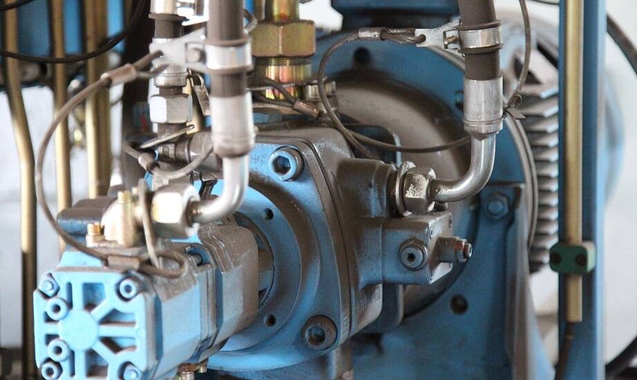 Silniki a modernizacja starszych układów hydraulicznych