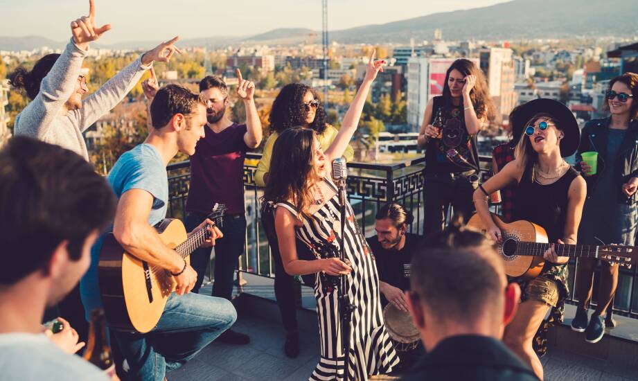 Jak wokalistka w Warszawie może wzbogacić oprawę muzyczną eventu?