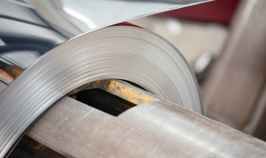 Tabliczka znamionowa jako narzędzie do przestrzegania unijnych norm w przemyśle