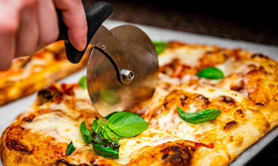 Kluczowe cechy nowoczesnych łopat do pizzy dla wymagających kucharzy szefów