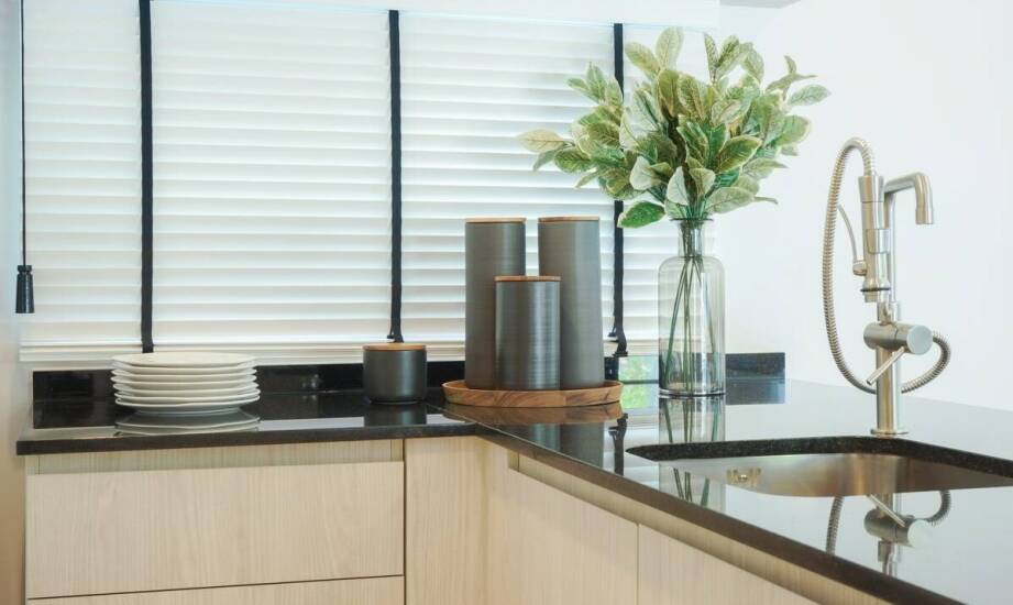 Ręczne młynki do kawy – ich miejsce w nowoczesnej kuchni.