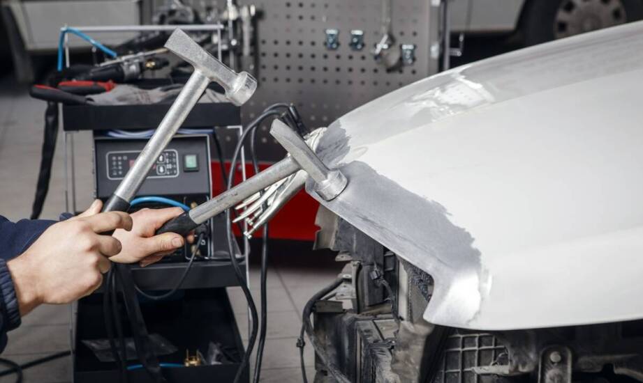 Znaczenie nowoczesnych zgrzewarek w procesie naprawy blacharskich