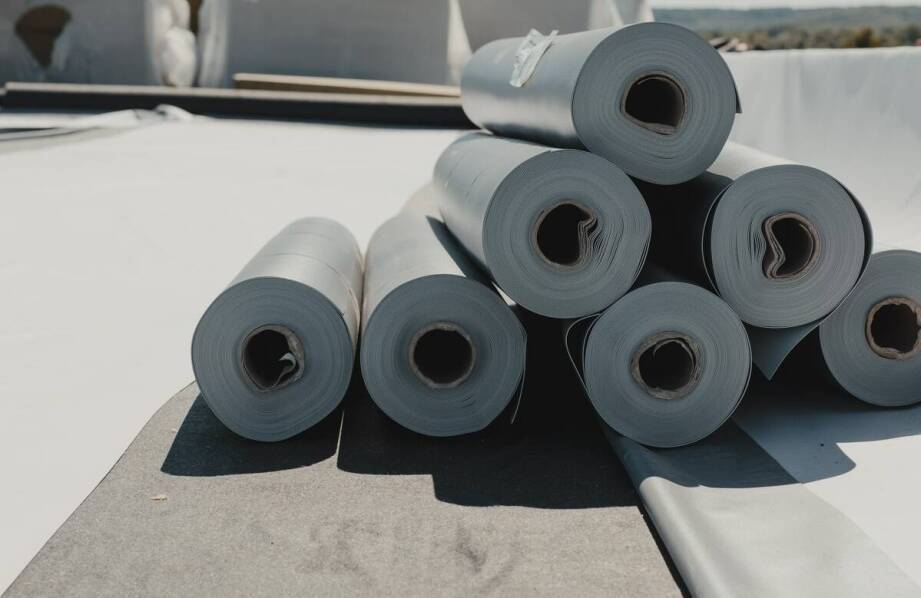 Dlaczego warto inwestować w zbrojoną folię od profesjonalnego producenta?