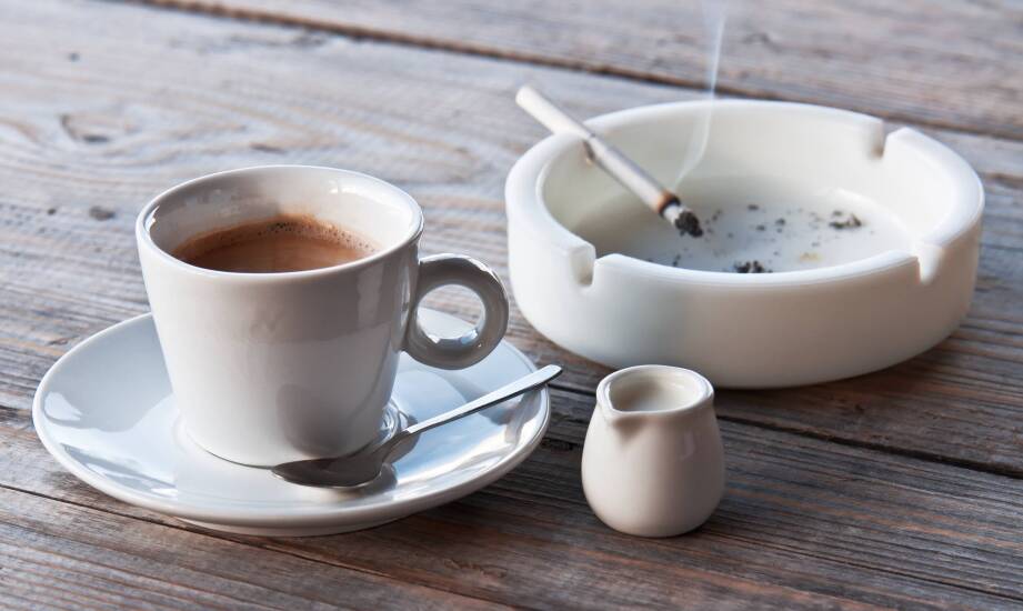 Custom printed ashtrays—the ideal promotional gadget for your company