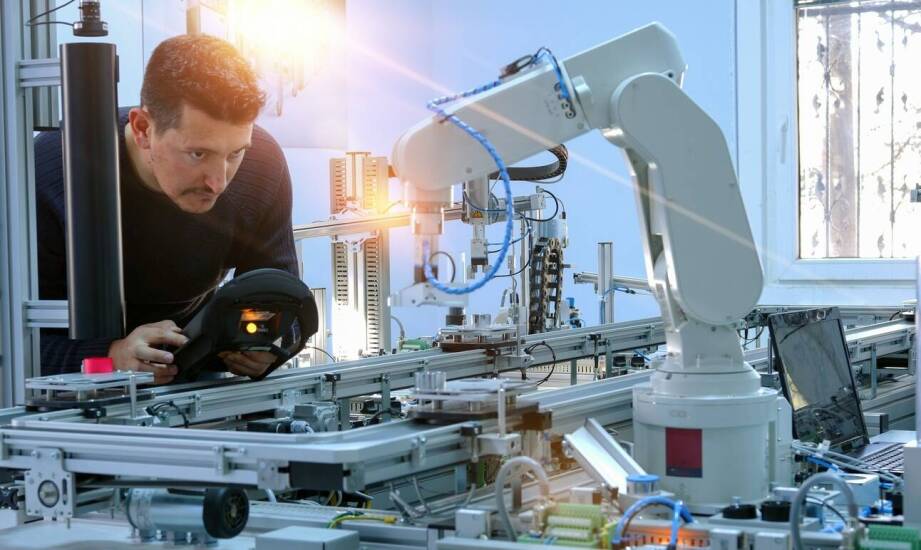 Rola serwisowania w utrzymaniu linii do automatyzacji procesów produkcyjnych