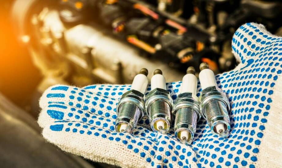 Jakie korzyści płyną z używania oryginalnych świec zapłonowych w Fordzie?