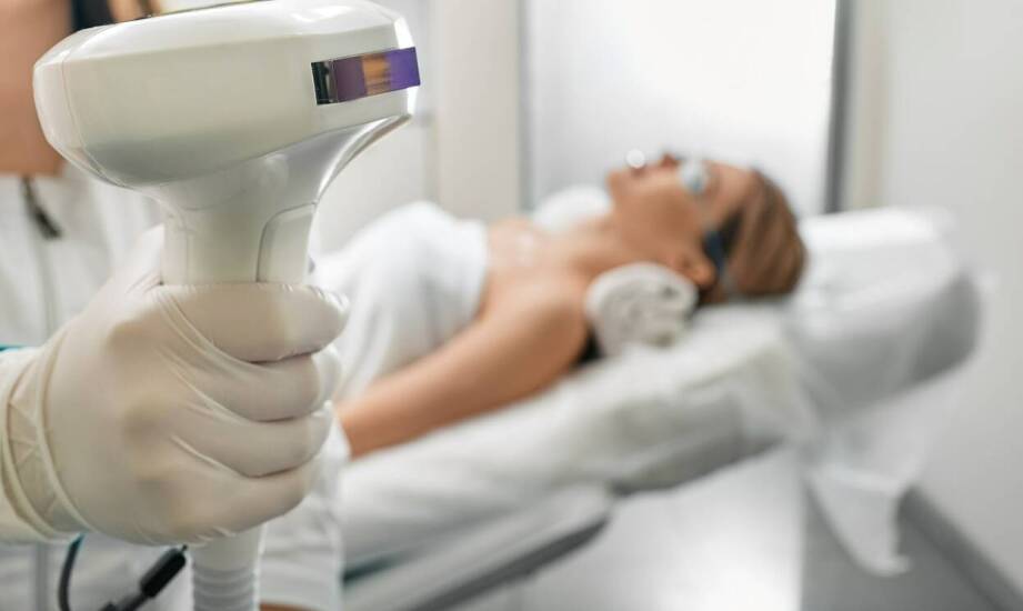 Kiedy warto zdecydować się na usuwanie zmarszczek laserowe?