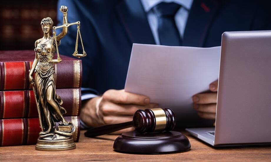 Kluczowe aspekty prawnej obsługi firm: co powinien wiedzieć każdy przedsiębiorca?