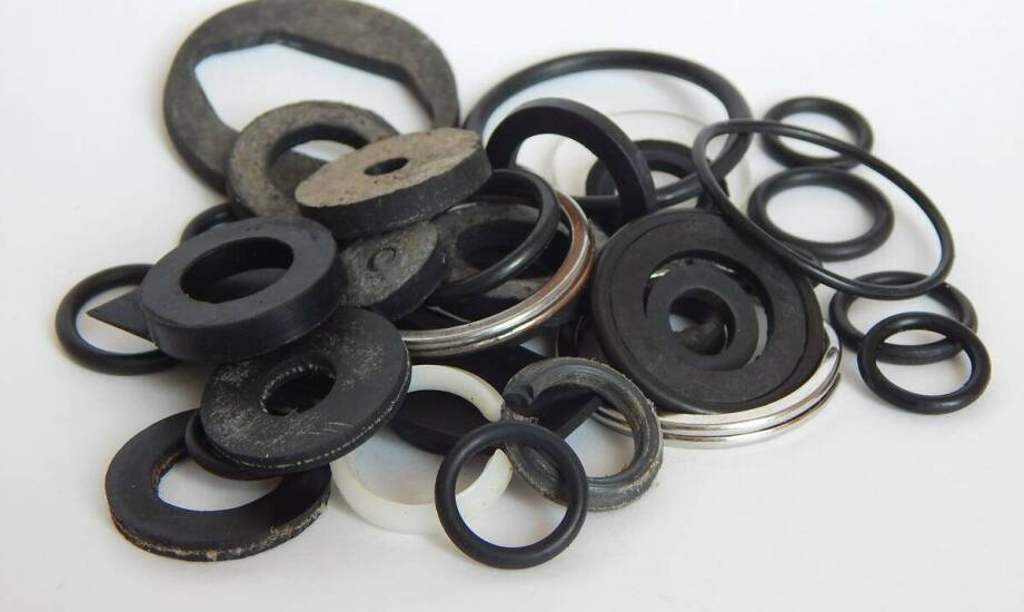 Jak badania właściwości sztucznych tworzyw wpływają na rozwój gumowych uszczelek?