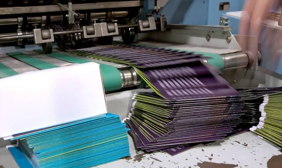 Jak wybrać odpowiednią technologię druku do kalendarzy reklamowych?