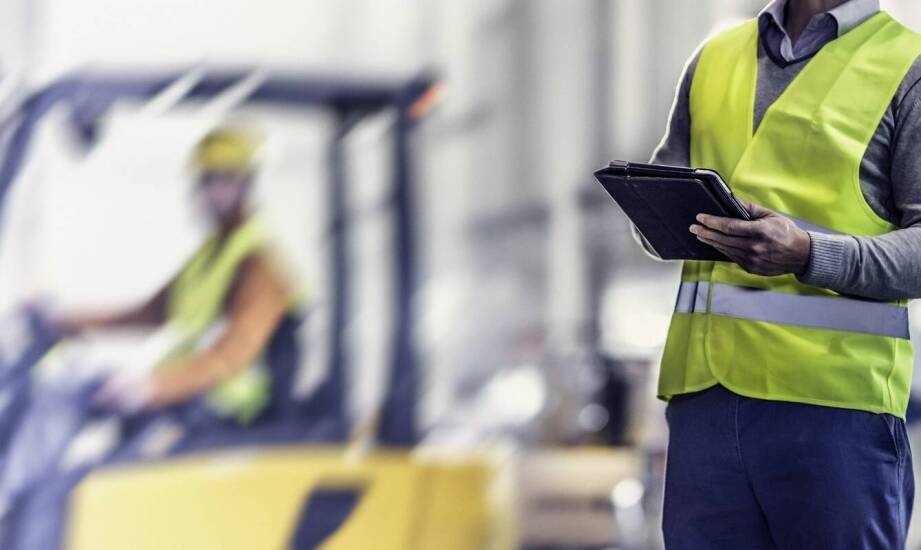 Jak planować wymianę floty przy wynajmie długoterminowym wózków widłowych?