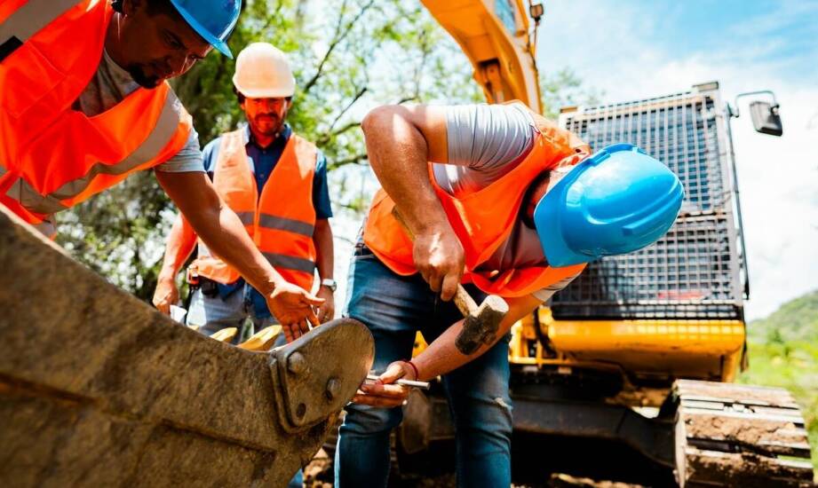Jak dobra organizacja wywozu gruzu minimalizuje ryzyko wypadków?
