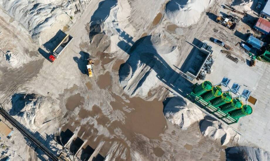 Wykorzystanie iniekcyjnych pali w projektach ochrony brzegu morskiego