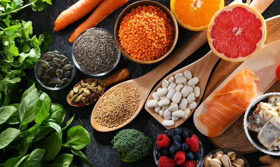 Suszone owoce jako naturalne źródło energii dla osób fizycznie aktywnych